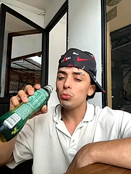 Snapshot of Jacobs0 chatting on October 13, 2025, 2:06 pm Jacobs0 online show from October 13, 2025, 2:06 pm