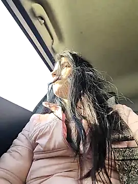 SweetMelodyZ online show from November 6, 2025, 7:09 am