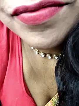 Hotty Sonali online show from May 15, 2026, 2:18 am
