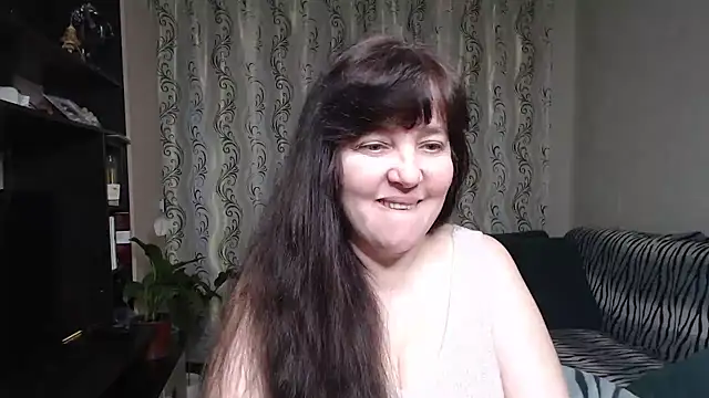 Snapshot of Illusionq chatting on April 1, 2026, 3:53 pm Illusionq online show from April 1, 2026, 3:53 pm