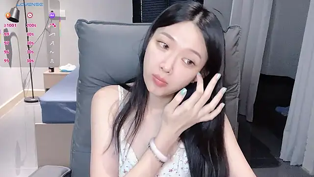 Snapshot of NiNi-baby520 chatting on October 21, 2025, 7:20 am NiNi-baby520 online show from October 21, 2025, 7:20 am