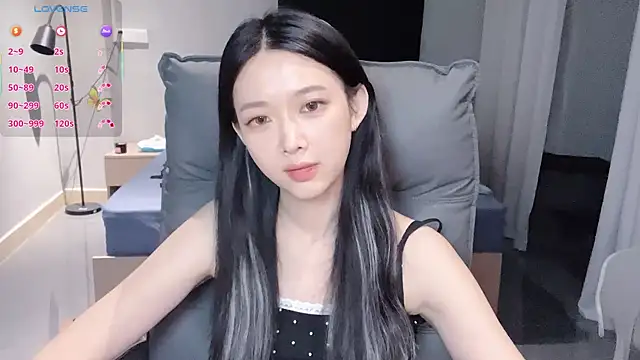 Snapshot of NiNi-baby520 chatting on October 25, 2025, 3:40 pm NiNi-baby520 online show from October 25, 2025, 3:40 pm