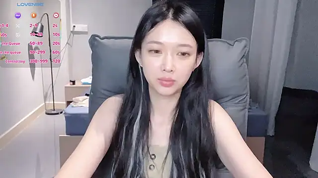 Snapshot of NiNi-baby520 chatting on November 7, 2025, 7:41 am NiNi-baby520 online show from November 7, 2025, 7:41 am