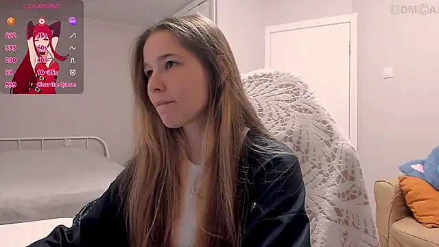 Snapshot of ValerieBubbles chatting on November 1, 2025, 9:17 pm ValerieBubbles online show from November 1, 2025, 9:17 pm