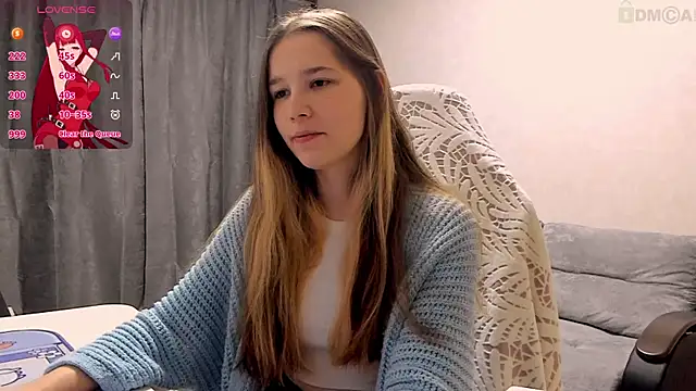 Snapshot of ValerieBubbles chatting on December 15, 2025, 9:41 pm ValerieBubbles online show from December 15, 2025, 9:41 pm