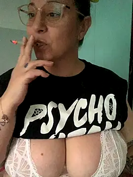 LupeLok online show from November 27, 2025, 6:10 pm