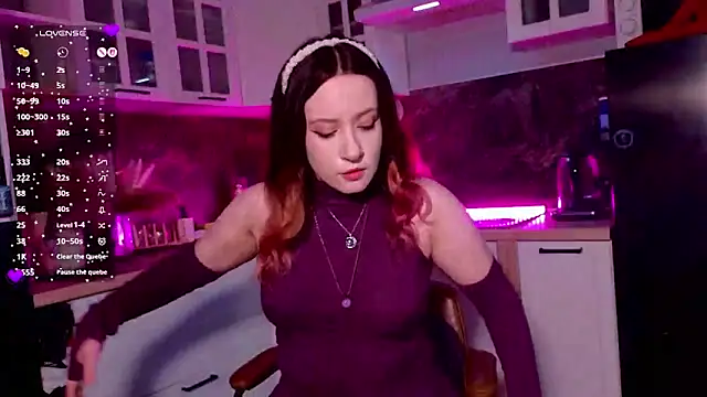 NanaMoonlight online show from March 18, 2026, 2:20 pm