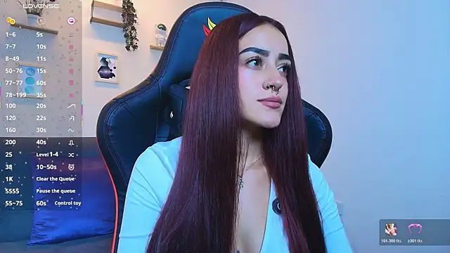 ViolethRosse online show from October 23, 2025, 8:07 pm