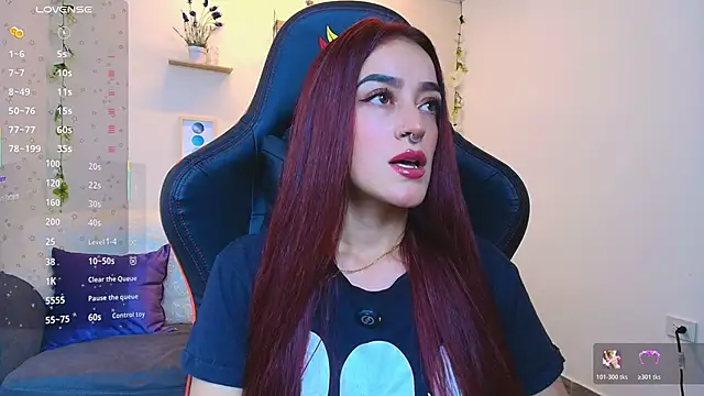 ViolethRosse online show from April 8, 2026, 1:27 am