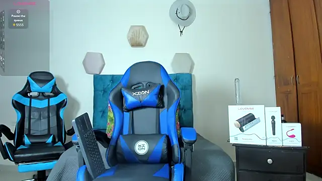 Snapshot of _taylor_black chatting on September 22, 2025, 11:40 pm taylor black online show from September 22, 2025, 11:40 pm