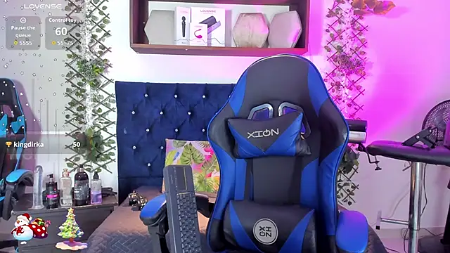  taylor black online show from December 1, 2025, 9:09 pm