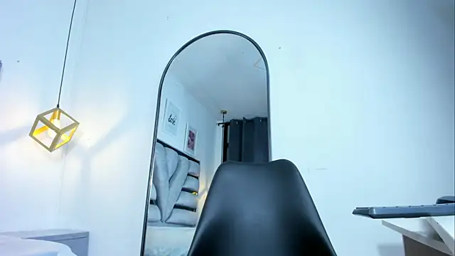 Snapshot of lianfox_ chatting on December 18, 2025, 12:55 pm lianfox online show from December 18, 2025, 12:55 pm