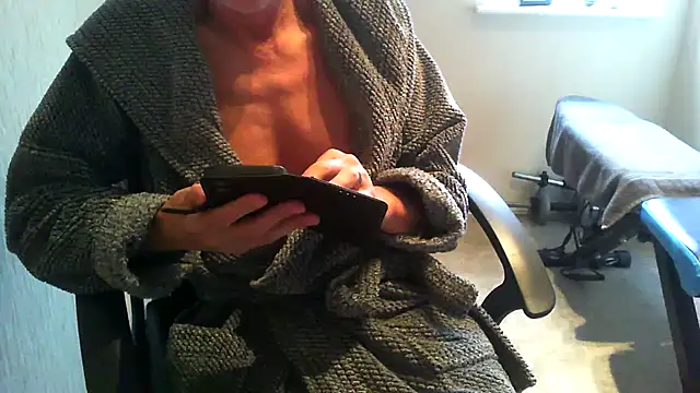 rogpb online show from October 13, 2025, 8:03 am