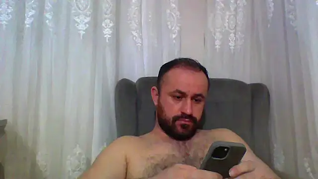 Snapshot of micheal3467 chatting on March 4, 2026, 9:10 pm micheal3467 online show from March 4, 2026, 9:10 pm