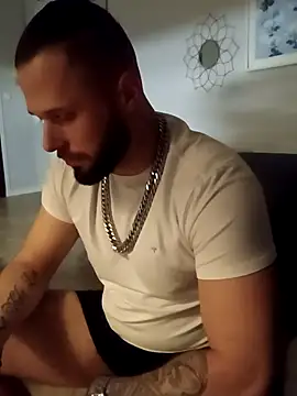 Barber33zk online show from November 17, 2025, 5:02 am