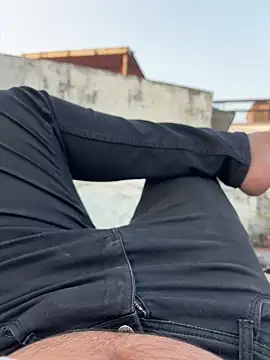 joker 699   online show from December 3, 2025, 11:41 am