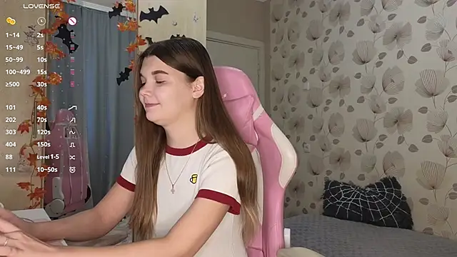  cute ice online show from October 26, 2025, 6:08 am