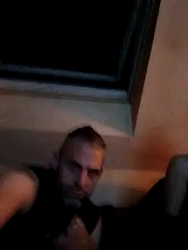 Snapshot of Stranwunder69 chatting on September 27, 2025, 6:18 am Stranwunder69 online show from September 27, 2025, 6:18 am