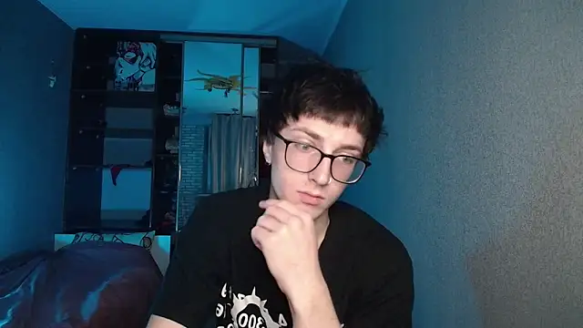 8goat online show from December 5, 2025, 3:04 am