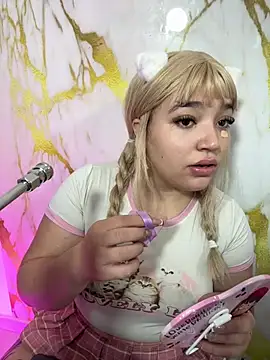 hinata dolly online show from May 10, 2026, 11:48 am
