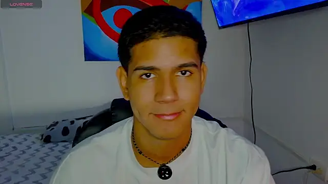 Snapshot of juanacock_1 chatting on April 23, 2026, 3:41 am juanacock 1 online show from April 23, 2026, 3:41 am