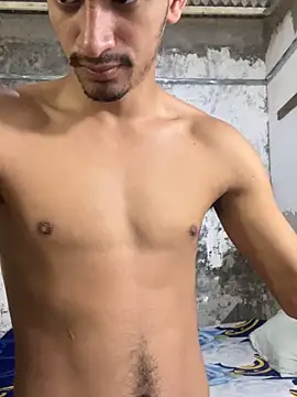 ikaro21 online show from February 15, 2026, 8:27 pm