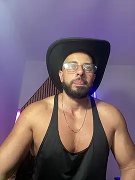 Snapshot of magnumchris chatting on February 20, 2026, 11:49 pm magnumchris online show from February 20, 2026, 11:49 pm