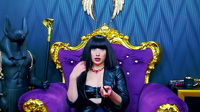 LaraMaeve online show from February 10, 2026, 6:06 am