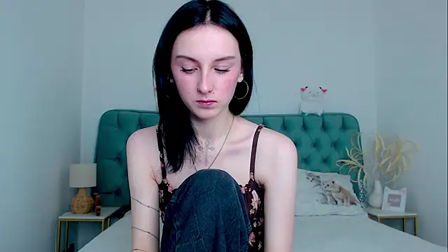 Little moly999 online show from October 8, 2025, 9:01 pm