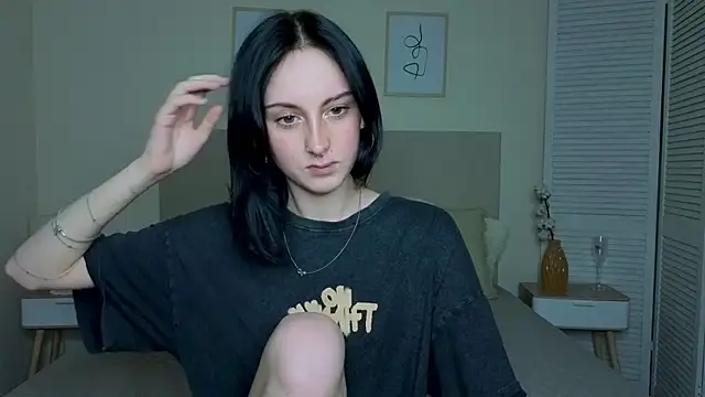 Little moly999 online show from November 12, 2025, 10:09 pm