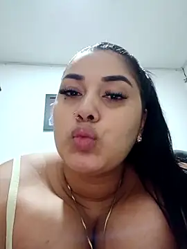 Snapshot of MilaaRooy chatting on September 11, 2025, 2:44 am MilaaRooy online show from September 11, 2025, 2:44 am