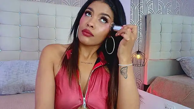 LexieBloom online show from April 30, 2026, 3:57 am