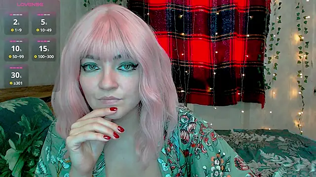 MagicPink online show from February 3, 2026, 9:58 am