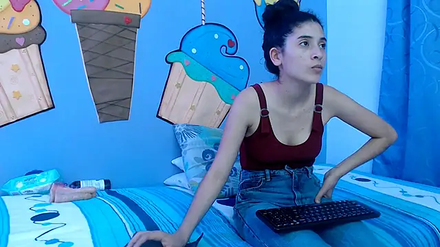 skinnykalitzo18 online show from January 11, 2026, 2:11 pm