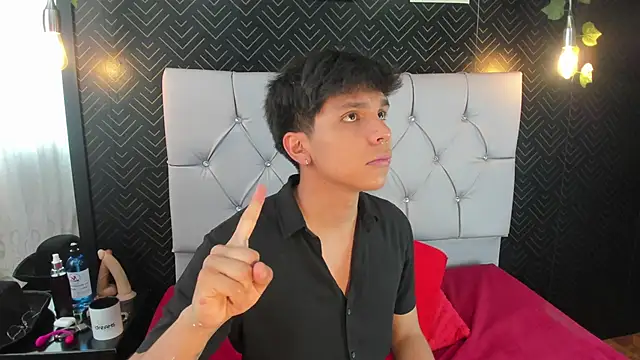 Thiago Kozak online show from October 30, 2025, 3:24 pm