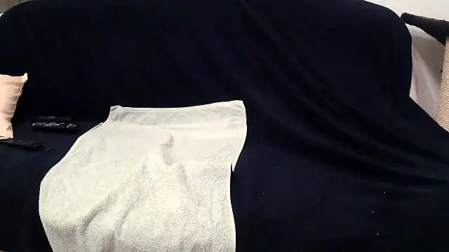 Snapshot of Lavastrom3 chatting on November 24, 2025, 3:34 pm Lavastrom3 online show from November 24, 2025, 3:34 pm