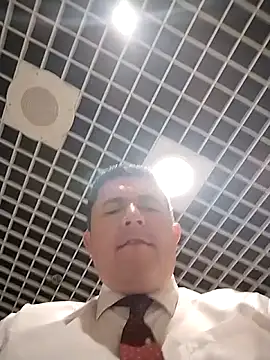 BigCristh79 online show from April 14, 2026, 2:17 am