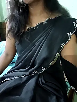 Snapshot of Laxmipriyatamil chatting on May 28, 2026, 11:13 pm Laxmipriyatamil online show from May 28, 2026, 11:13 pm