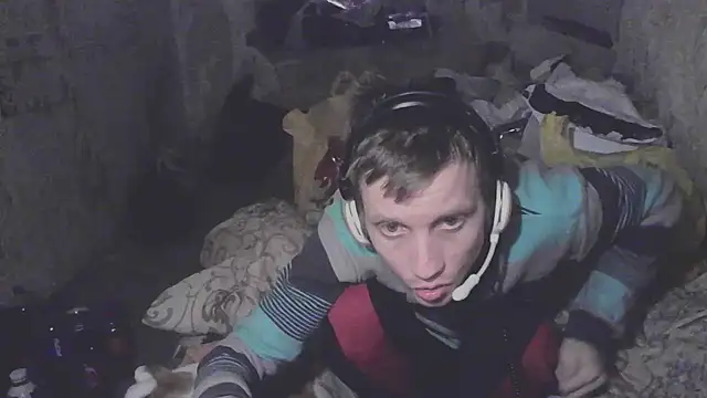 makarov1993 online show from December 1, 2025, 11:37 am