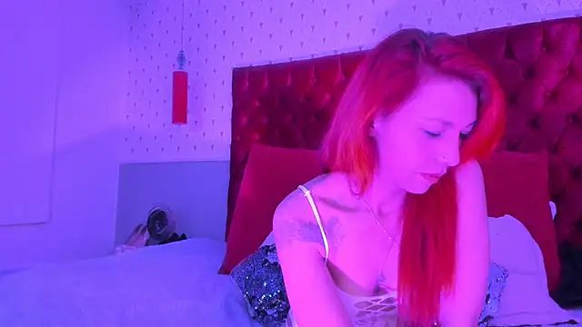 Snapshot of GyaCarpenti chatting on November 12, 2025, 7:13 pm GyaCarpenti online show from November 12, 2025, 7:13 pm