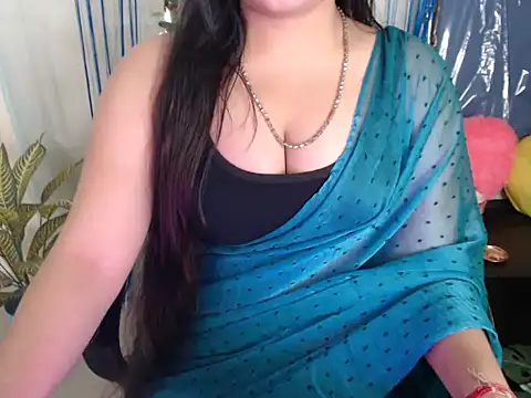 Snapshot of anika_bold chatting on November 21, 2025, 4:11 am anika bold online show from November 21, 2025, 4:11 am