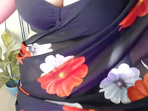 Snapshot of anika_bold chatting on November 30, 2025, 3:54 am anika bold online show from November 30, 2025, 3:54 am