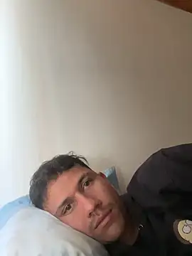 Snapshot of Michaell_Spinelly chatting on November 21, 2025, 3:22 pm Michaell Spinelly online show from November 21, 2025, 3:22 pm