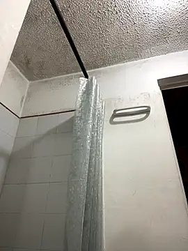 Snapshot of Michaell_Spinelly chatting on November 24, 2025, 8:08 pm Michaell Spinelly online show from November 24, 2025, 8:08 pm