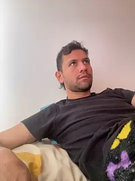 Snapshot of Michaell_Spinelly chatting on November 30, 2025, 2:54 pm Michaell Spinelly online show from November 30, 2025, 2:54 pm