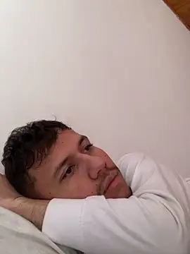 Michaell Spinelly online show from December 16, 2025, 2:33 pm