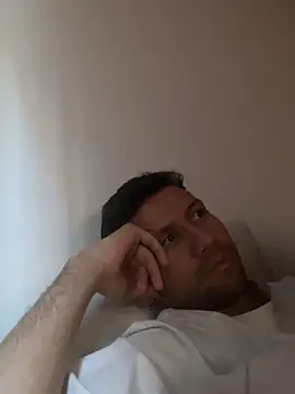 Michaell Spinelly online show from April 20, 2026, 10:33 pm