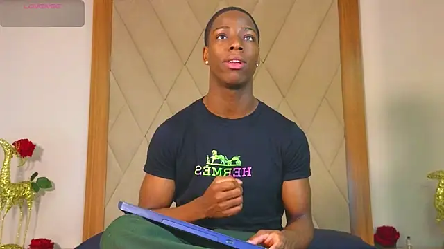 Snapshot of CharlesBrown_ chatting on May 20, 2026, 1:28 pm CharlesBrown online show from May 20, 2026, 1:28 pm