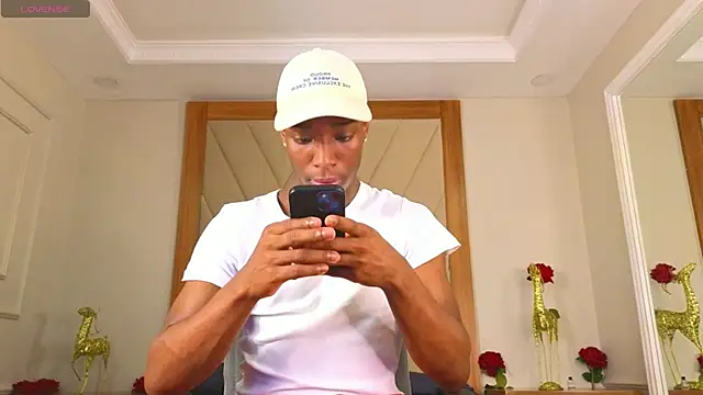 Snapshot of CharlesBrown_ chatting on May 30, 2026, 10:18 pm CharlesBrown online show from May 30, 2026, 10:18 pm
