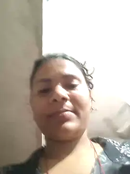 couple 71 online show from February 15, 2026, 7:51 am